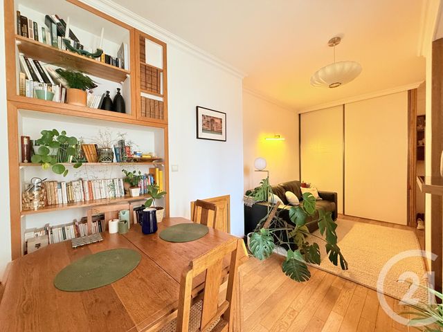 Appartement F2 à vendre ST OUEN