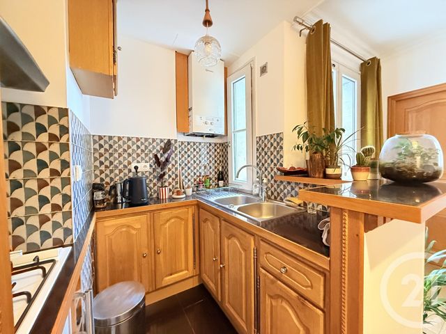 Appartement F2 à vendre - 2 pièces - 34.87 m2 - ST OUEN - 93 - ILE-DE-FRANCE - Century 21 Wilson Immobilier