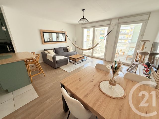 Appartement F3 à louer - 3 pièces - 65.2 m2 - ST OUEN - 93 - ILE-DE-FRANCE - Century 21 Wilson Immobilier