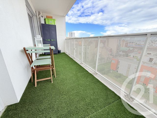 Appartement F3 à louer - 3 pièces - 65.2 m2 - ST OUEN - 93 - ILE-DE-FRANCE - Century 21 Wilson Immobilier
