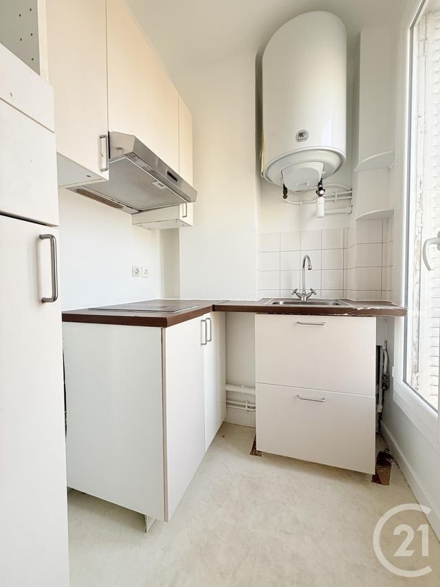 Appartement F2 à louer - 2 pièces - 33.09 m2 - ST OUEN - 93 - ILE-DE-FRANCE - Century 21 Wilson Immobilier