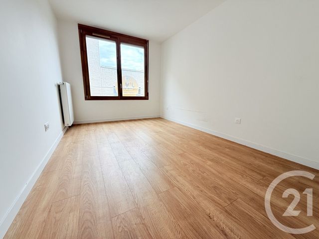 Appartement F3 à louer - 3 pièces - 59.43 m2 - LA PLAINE ST DENIS - 93 - ILE-DE-FRANCE - Century 21 Wilson Immobilier