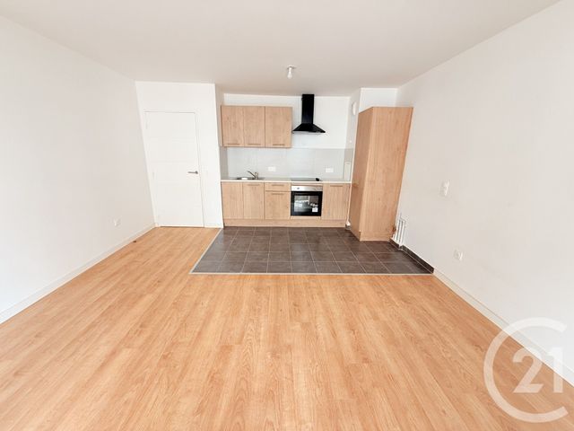 Appartement F3 à louer - 3 pièces - 59.43 m2 - LA PLAINE ST DENIS - 93 - ILE-DE-FRANCE - Century 21 Wilson Immobilier