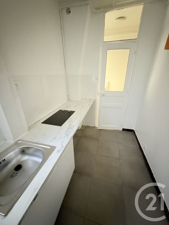 Appartement F2 à louer - 2 pièces - 27.98 m2 - NANGIS - 77 - ILE-DE-FRANCE - Century 21 Wilson Immobilier