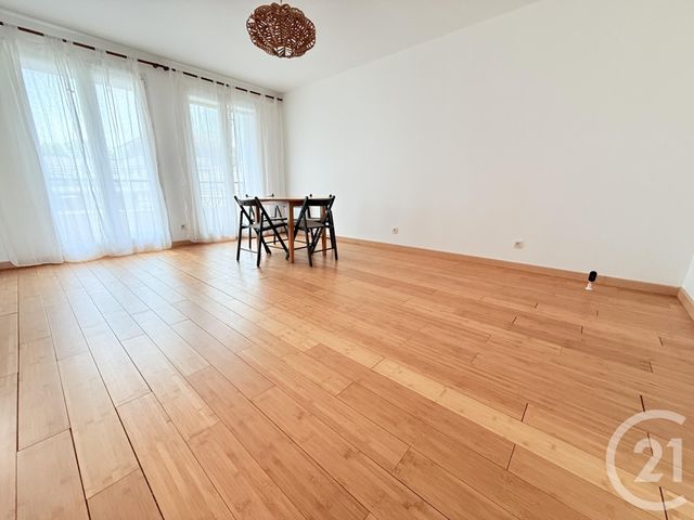 Appartement F3 à louer - 3 pièces - 63.74 m2 - LA PLAINE ST DENIS - 93 - ILE-DE-FRANCE - Century 21 Wilson Immobilier