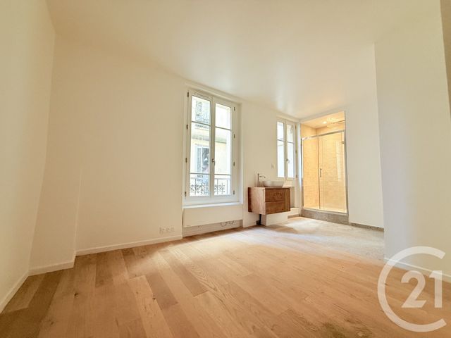 Appartement F2 à vendre - 2 pièces - 45.0 m2 - ST OUEN - 93 - ILE-DE-FRANCE - Century 21 Wilson Immobilier
