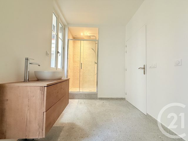 Appartement F2 à vendre - 2 pièces - 45.0 m2 - ST OUEN - 93 - ILE-DE-FRANCE - Century 21 Wilson Immobilier