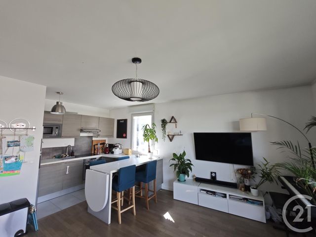 Appartement F3 à louer - 3 pièces - 64.09 m2 - ST OUEN - 93 - ILE-DE-FRANCE - Century 21 Wilson Immobilier