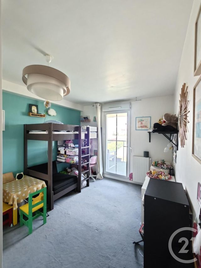 Appartement F3 à louer - 3 pièces - 64.09 m2 - ST OUEN - 93 - ILE-DE-FRANCE - Century 21 Wilson Immobilier