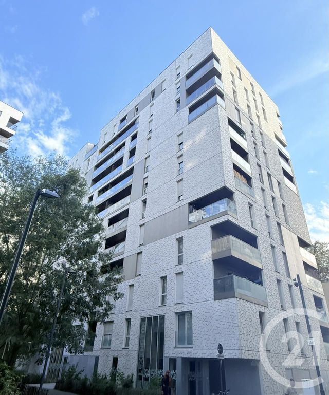 Appartement F3 à louer - 3 pièces - 64.09 m2 - ST OUEN - 93 - ILE-DE-FRANCE - Century 21 Wilson Immobilier