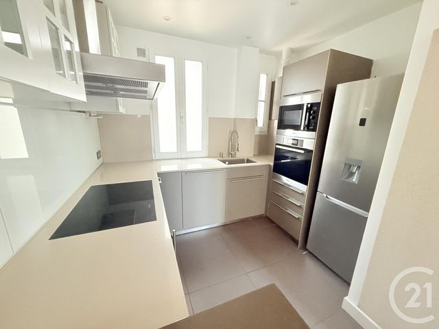Appartement F2 à vendre - 3 pièces - 58.3 m2 - ST OUEN - 93 - ILE-DE-FRANCE - Century 21 Wilson Immobilier