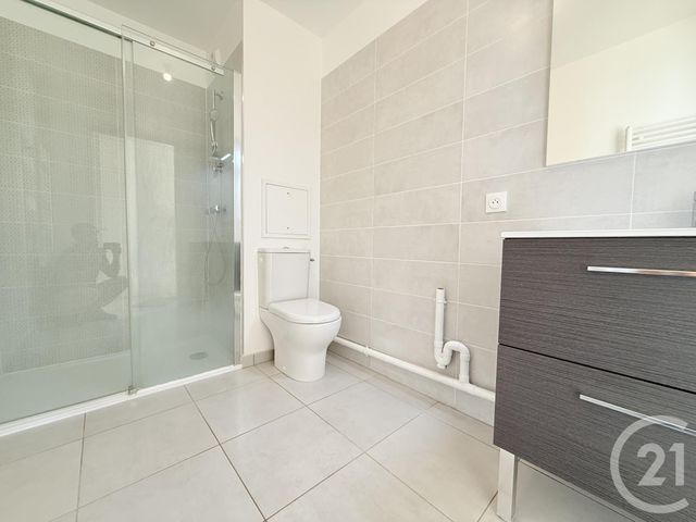 Appartement F2 à louer - 2 pièces - 33.2 m2 - ROMAINVILLE - 93 - ILE-DE-FRANCE - Century 21 Wilson Immobilier