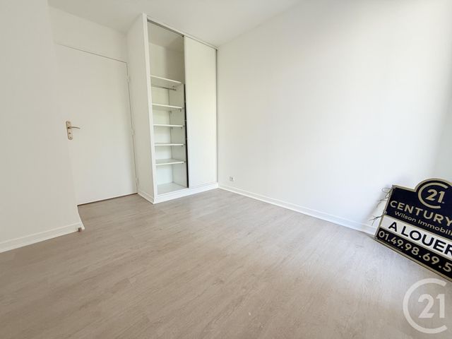 Appartement F2 à louer - 2 pièces - 40.21 m2 - ST OUEN - 93 - ILE-DE-FRANCE - Century 21 Wilson Immobilier