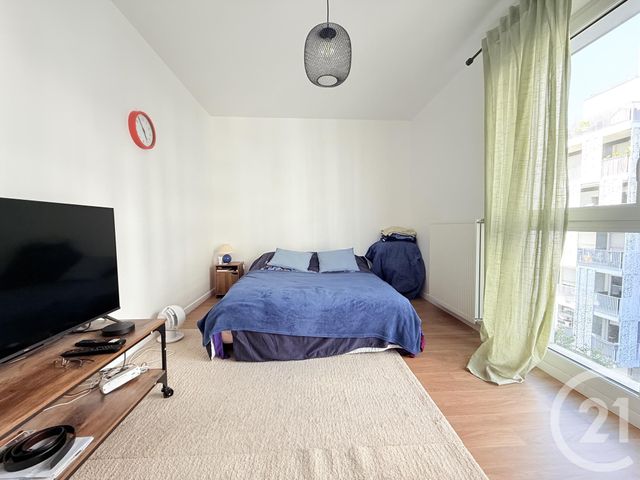 Appartement F1 à louer - 1 pièce - 26.56 m2 - ST OUEN - 93 - ILE-DE-FRANCE - Century 21 Wilson Immobilier